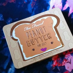Too faced peanut butter and jelly palette